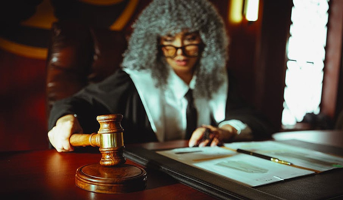 Sunday Business: See you in court