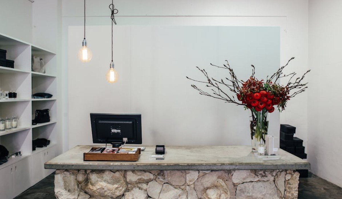 Violet Grey wkracza na rynek brytyjski. Luksusowy sklep z kosmetykami otwiera pop-up w Harvey Nichols