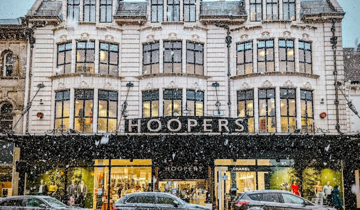 Saks Global pozyskuje 500 mln dolarów finansowania na restrukturyzację