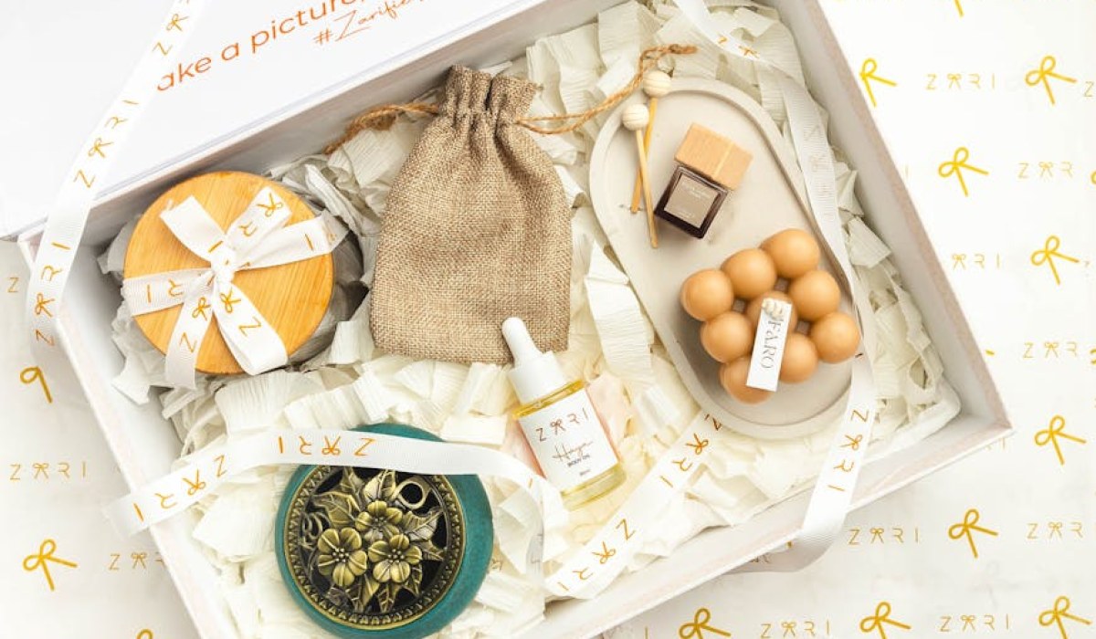 Bezpieczne prezenty kosmetyczne: Jak uniknąć faux pas przy obdarowywaniu?